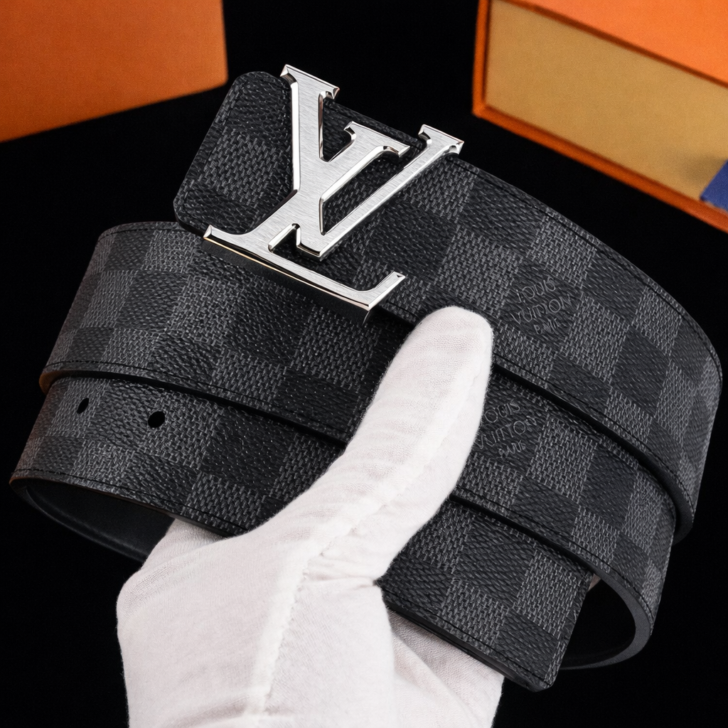 L01S VU1TT0N BELT